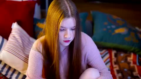 Snapshot of isoull chatting on 10/25/25, 04:42 Im Lis - online show from 10/25/25, 04:42