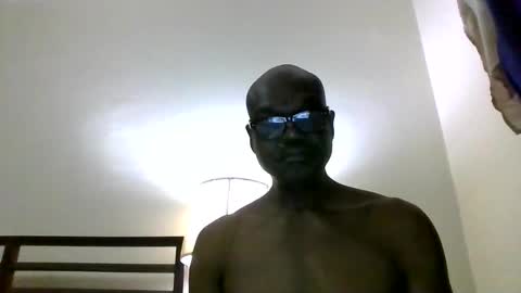 Snapshot of issa1967coulibaly chatting on 03/10/26, 03:55 issa1967coulibaly online show from 03/10/26, 03:55