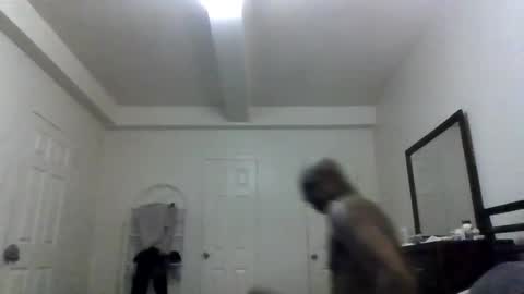 Snapshot of issa1967coulibaly chatting on 03/13/26, 03:02 issa1967coulibaly online show from 03/13/26, 03:02