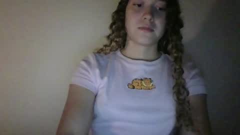 Snapshot of issa30213 chatting on 07/08/26, 12:26 Issa online show from 07/08/26, 12:26