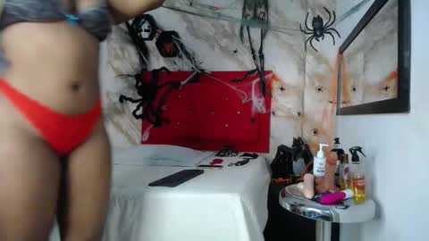 issa online show from 11/05/25, 12:49