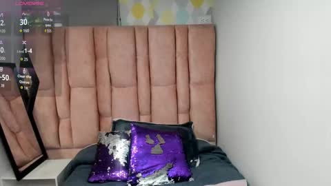 ISSA MILF online show from 02/11/26, 01:05