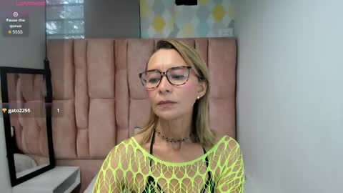 ISSA MILF online show from 03/30/26, 02:29