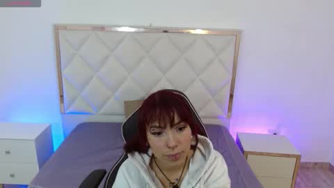 Snapshot of issa_tay1 chatting on 10/20/25, 03:18 Issa online show from 10/20/25, 03:18