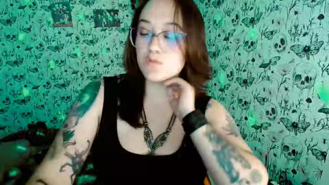 Yiz online show from 03/14/26, 03:56