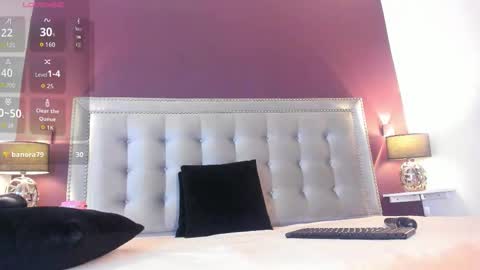 Isabelle online show from 10/21/25, 01:34