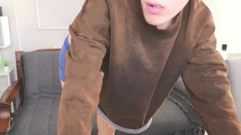 Snapshot of istairee chatting on 01/09/25, 09:48 Maks online show from 01/09/25, 09:48