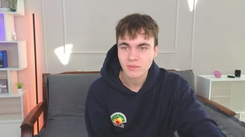 Snapshot of istairee chatting on 01/13/25, 09:19 Maks online show from 01/13/25, 09:19