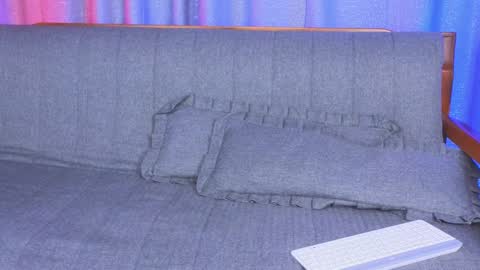 Snapshot of istairee chatting on 01/24/25, 01:25 Maks online show from 01/24/25, 01:25