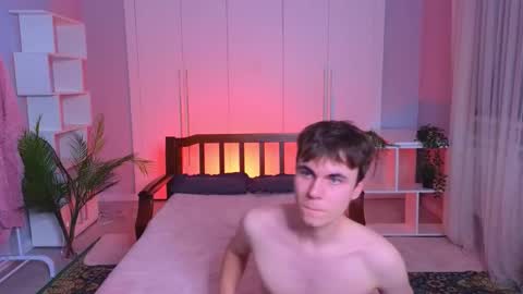 Snapshot of istairee chatting on 02/03/25, 01:08 Maks online show from 02/03/25, 01:08