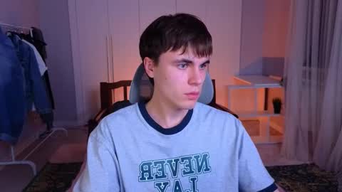 Snapshot of istairee chatting on 02/22/25, 02:30 Maks online show from 02/22/25, 02:30