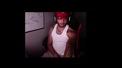 Snapshot of istreamtoo954 chatting on 09/25/25, 06:17 istreamtoo954 online show from 09/25/25, 06:17