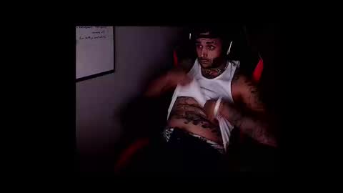 Snapshot of istreamtoo954 chatting on 10/04/25, 10:13 istreamtoo954 online show from 10/04/25, 10:13