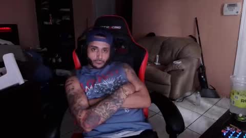 Snapshot of istreamtoo954 chatting on 03/05/26, 09:11 istreamtoo954 online show from 03/05/26, 09:11