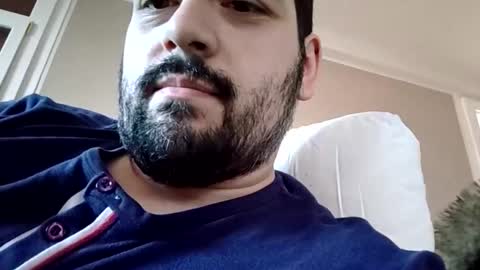 Snapshot of italianbigboy932 chatting on 03/07/26, 04:37 italianbigboy932 online show from 03/07/26, 04:37