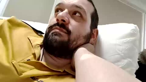 Snapshot of italianbigboy932 chatting on 03/13/26, 08:10 italianbigboy932 online show from 03/13/26, 08:10