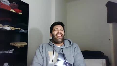 Snapshot of italianboybcn chatting on 03/05/25, 07:49 italianboybcn online show from 03/05/25, 07:49