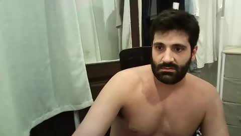 Snapshot of italianboybcn chatting on 09/17/25, 06:42 italianboybcn online show from 09/17/25, 06:42