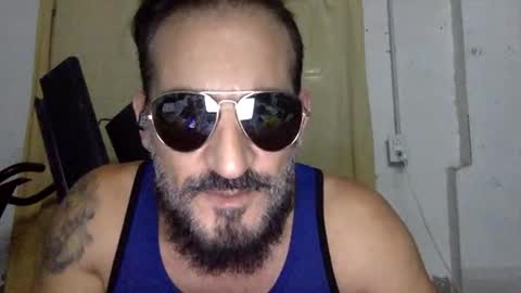 Snapshot of italiankingstripper chatting on 01/20/25, 12:04 italiankingstripper online show from 01/20/25, 12:04