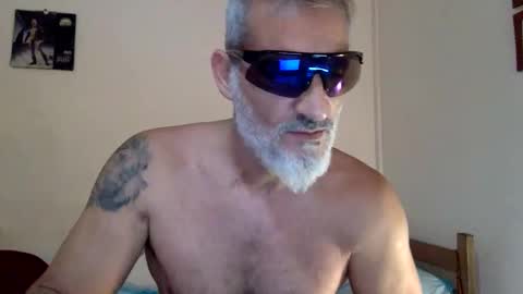 Snapshot of italiankingstripper chatting on 01/19/26, 02:32 italiankingstripper online show from 01/19/26, 02:32