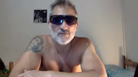 Snapshot of italiankingstripper chatting on 03/08/26, 11:19 italiankingstripper online show from 03/08/26, 11:19
