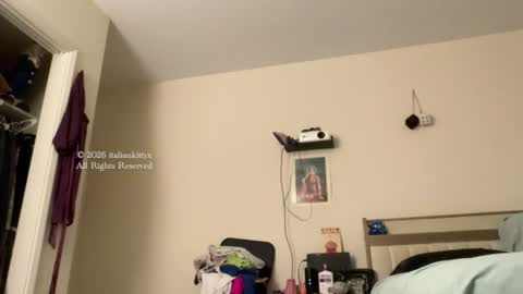 ItalianKitty online show from 06/23/26, 12:52