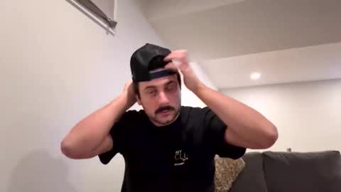 italianladd online show from 04/25/26, 08:39