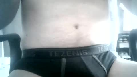 Snapshot of italianslavexoxo chatting on 06/02/26, 07:10 S online show from 06/02/26, 07:10