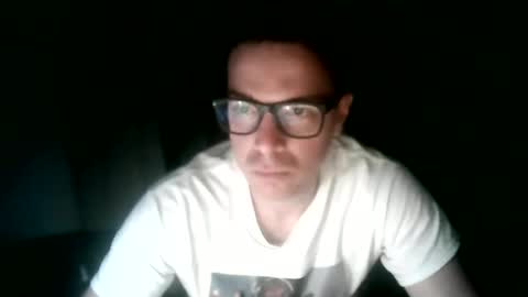 Snapshot of italianslavexoxo chatting on 06/15/26, 04:58 S online show from 06/15/26, 04:58