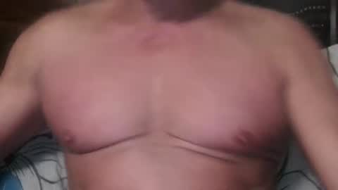 Snapshot of italianstud43 chatting on 04/02/26, 11:41 Hot Italian online show from 04/02/26, 11:41