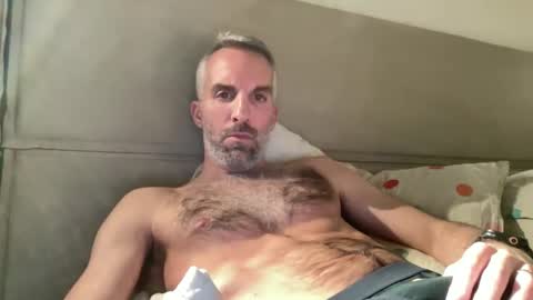 Snapshot of italiantoyboy84 chatting on 02/01/25, 12:51 italiantoyboy84 online show from 02/01/25, 12:51