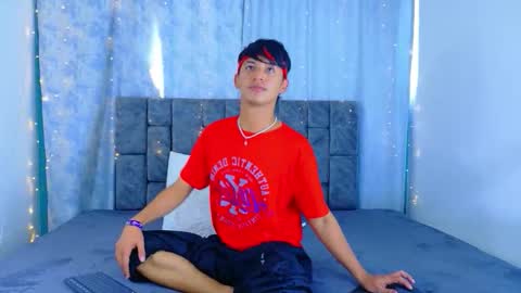 Snapshot of ithan_kingtwin chatting on 05/15/26, 07:10 ithan_kingtwin online show from 05/15/26, 07:10