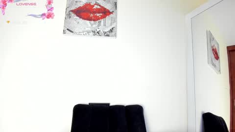 Angelica online show from 01/28/25, 10:12