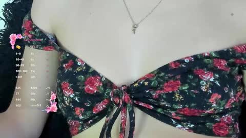 Angelica online show from 09/17/25, 07:15