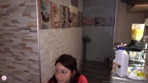 Snapshot of its_jessi chatting on 12/30/24, 10:12 Jessi online show from 12/30/24, 10:12