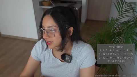 Snapshot of its_jessi chatting on 02/27/26, 09:15 Jessi online show from 02/27/26, 09:15