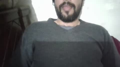 Snapshot of its_me_2323 chatting on 01/22/25, 09:13 its_me_2323 online show from 01/22/25, 09:13