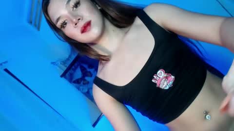 EZZIE online show from 02/20/25, 08:36