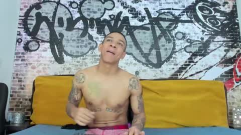 Miley hurtado online show from 01/28/25, 01:16