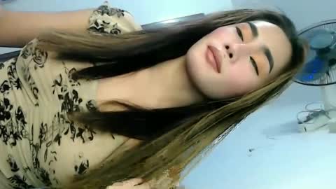 Snapshot of its_me_vanesa chatting on 02/06/26, 03:00 its_me_vanesa online show from 02/06/26, 03:00