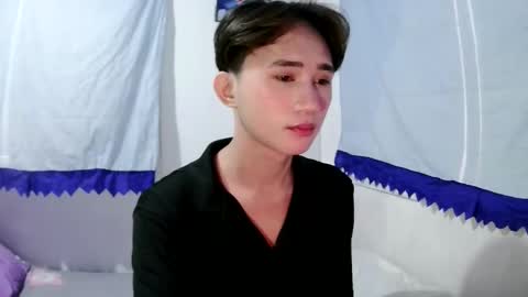 its_saya online show from 12/17/25, 04:29