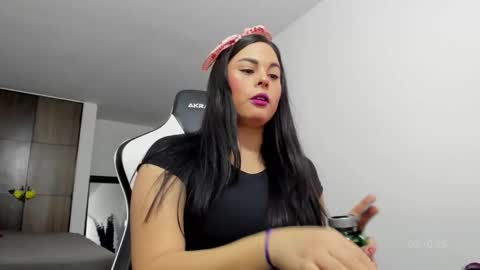 Snapshot of its_sol chatting on 10/02/25, 02:24 Sol online show from 10/02/25, 02:24