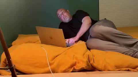 Snapshot of itsanexperiment chatting on 03/02/26, 07:15 itsanexperiment online show from 03/02/26, 07:15