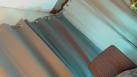 Snapshot of itsapril99913551 chatting on 12/05/25, 06:59 April online show from 12/05/25, 06:59