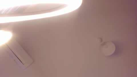 Snapshot of itsbellax chatting on 11/12/25, 10:04 Isabella online show from 11/12/25, 10:04