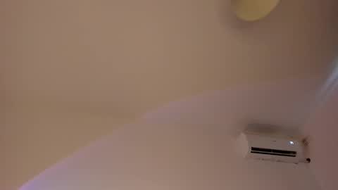 Snapshot of itsbellax chatting on 02/25/26, 02:59 Isabella online show from 02/25/26, 02:59