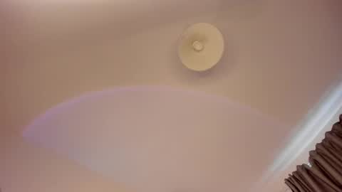 Snapshot of itsbellax chatting on 03/13/26, 02:01 Isabella online show from 03/13/26, 02:01