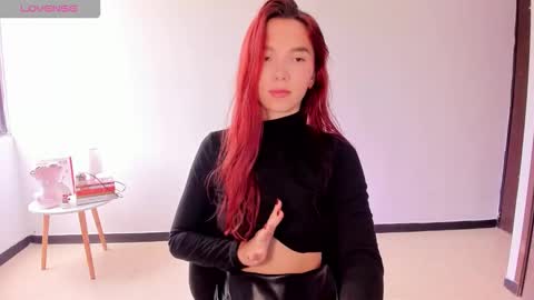 Snapshot of itscamill chatting on 02/12/26, 07:09 camill online show from 02/12/26, 07:09