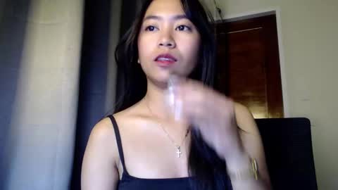 Candy online show from 09/19/25, 09:37