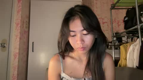 Snapshot of itscandygurl chatting on 07/10/26, 05:34 Candy online show from 07/10/26, 05:34